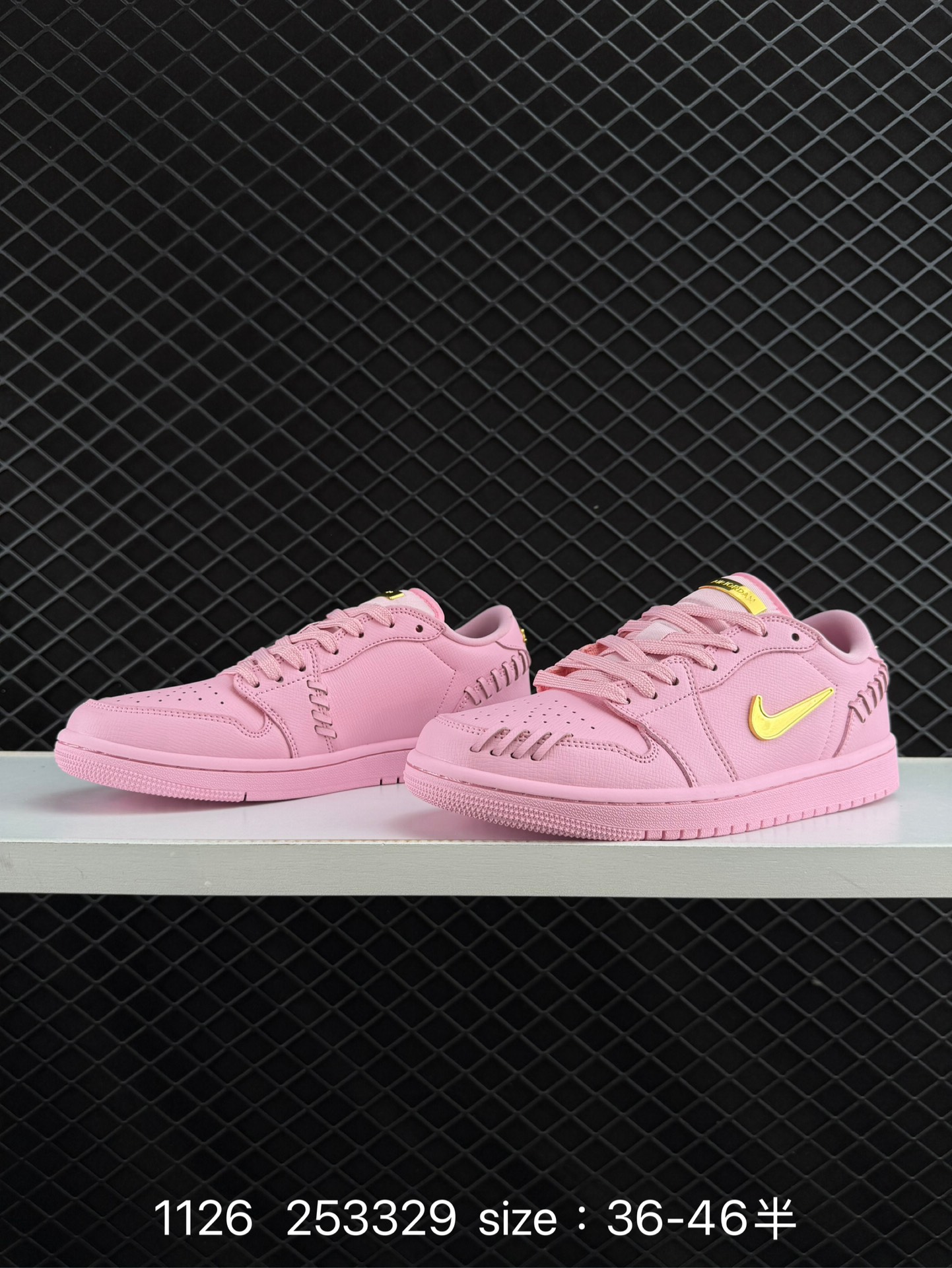 Air Jordan 1 Low AJ1